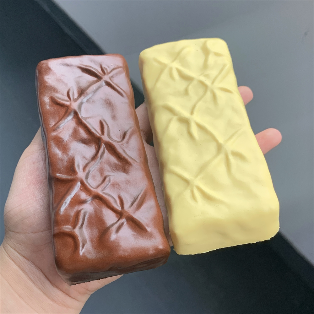 Großes Snickers-Modell, Simula – Vape Decoration Bewertung und Preis